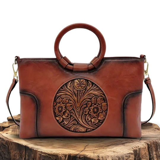 Amanda's Timeless Treasure | Vintage Handbag