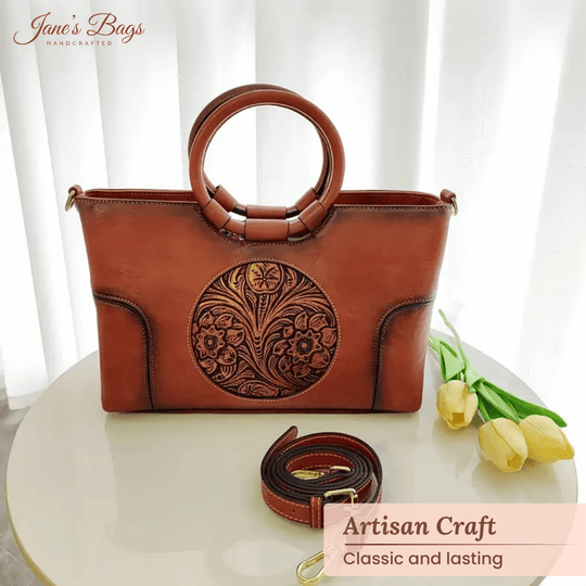 Amanda's Timeless Treasure | Vintage Handbag