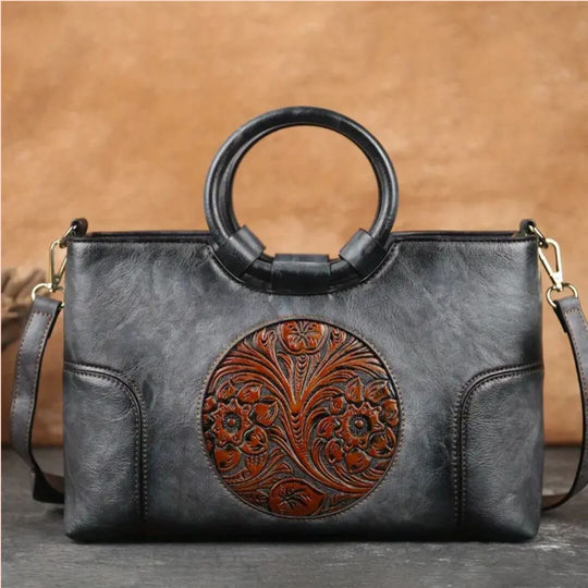 Amanda's Timeless Treasure | Vintage Handbag
