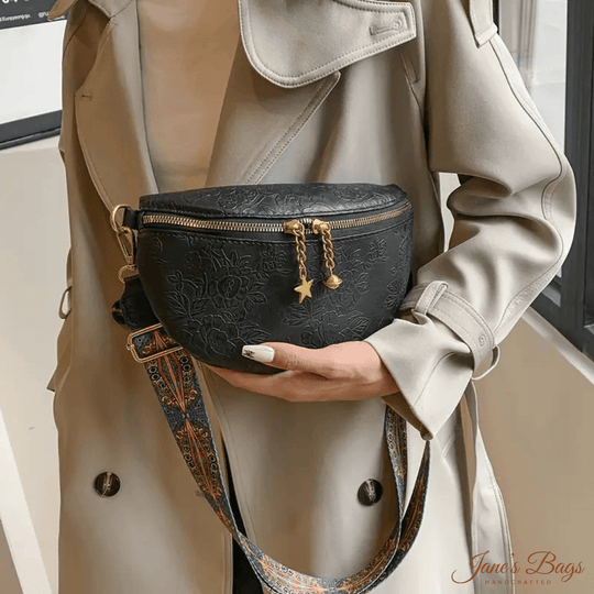 Joanne’s Chic Essential | Crossbody Bag