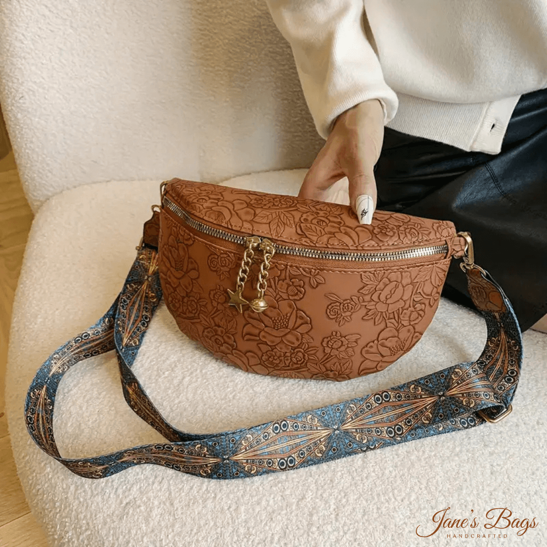 Joanne’s Chic Essential | Crossbody Bag