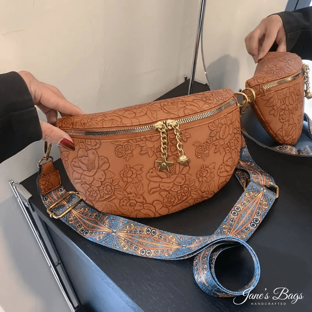 Joanne’s Chic Essential | Crossbody Bag