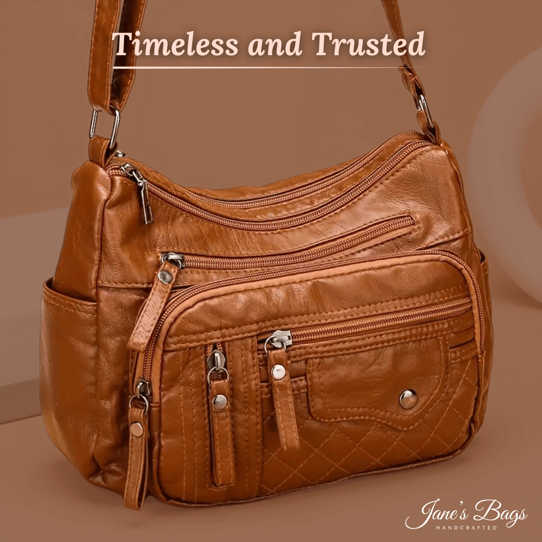 Louise’s Sleek Utility | Shoulder Bag