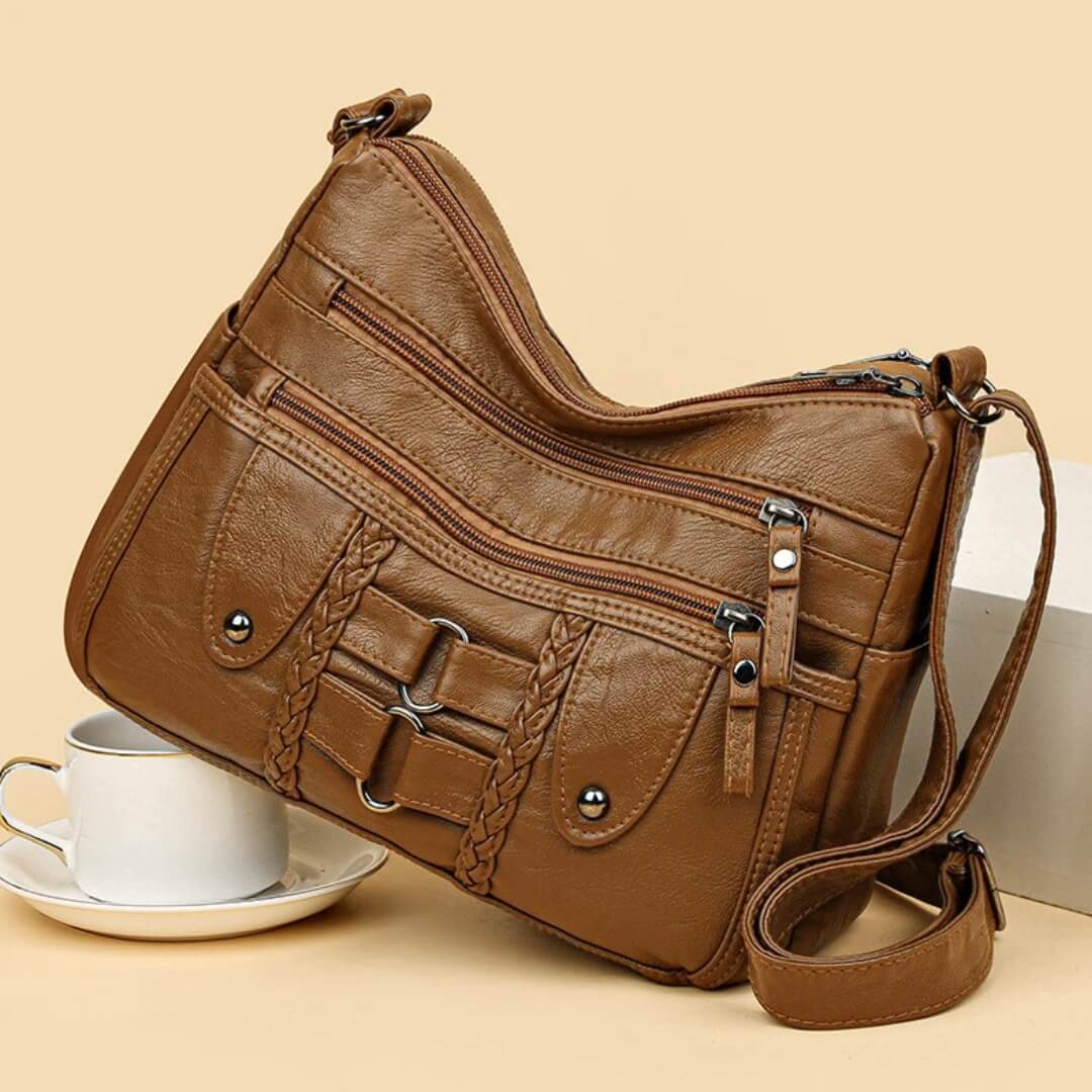 Victoria's Effortless Charm | Crossbody Bag