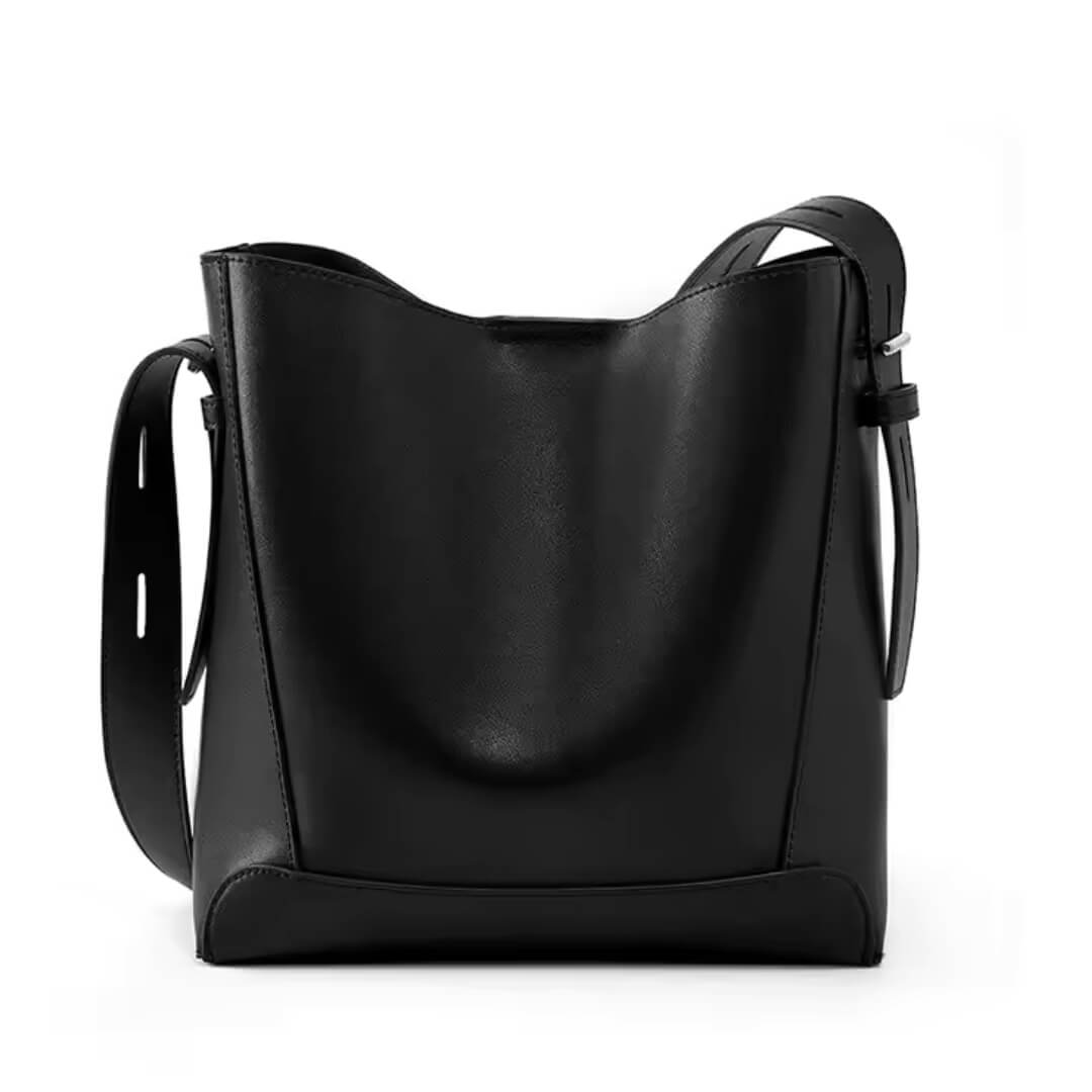 Lucy's Refined Shoulder Charm | Shoulder Bag