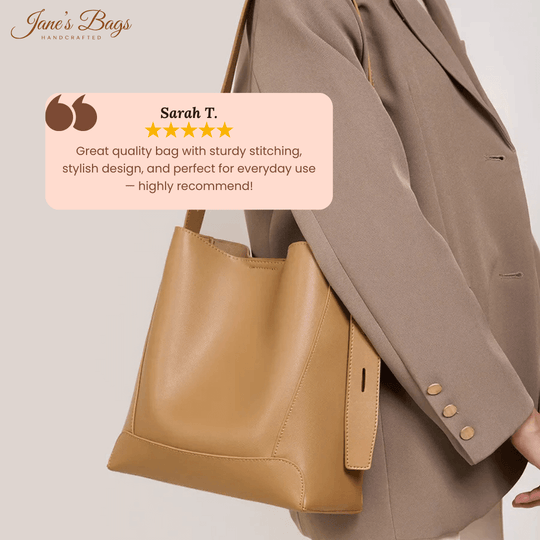 Lucy's Refined Shoulder Charm | Shoulder Bag