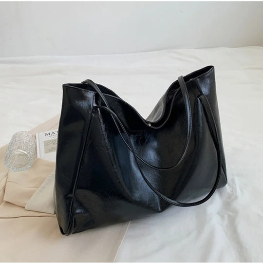 Heidi’s Timeless Carryall | Shoulder Bag