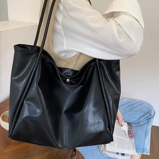 Heidi’s Timeless Carryall | Shoulder Bag
