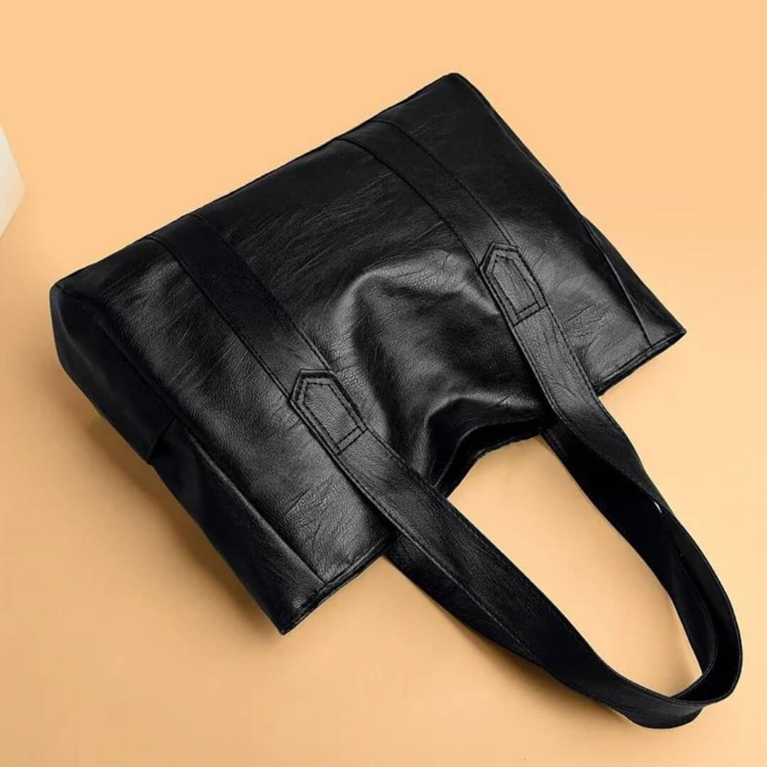 Faith’s Sleek Essential | Shoulder Bag